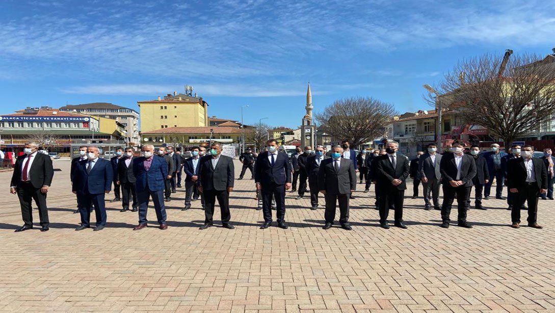 23 Nisan Ulusal Egemenlik ve Çocuk Bayramı Sebebiyle Atatürk Anıtı'nda Çelenk Sunma Töreni Gerçekleştirildi